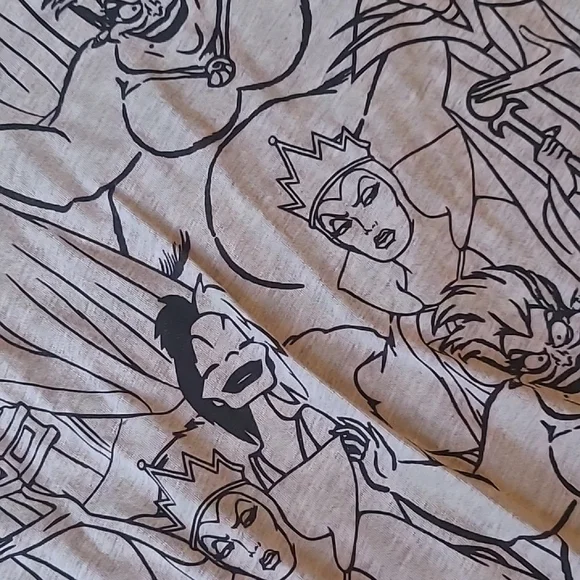 Disney Villains t-shirt szXS [1095] - Picture 2 of 4